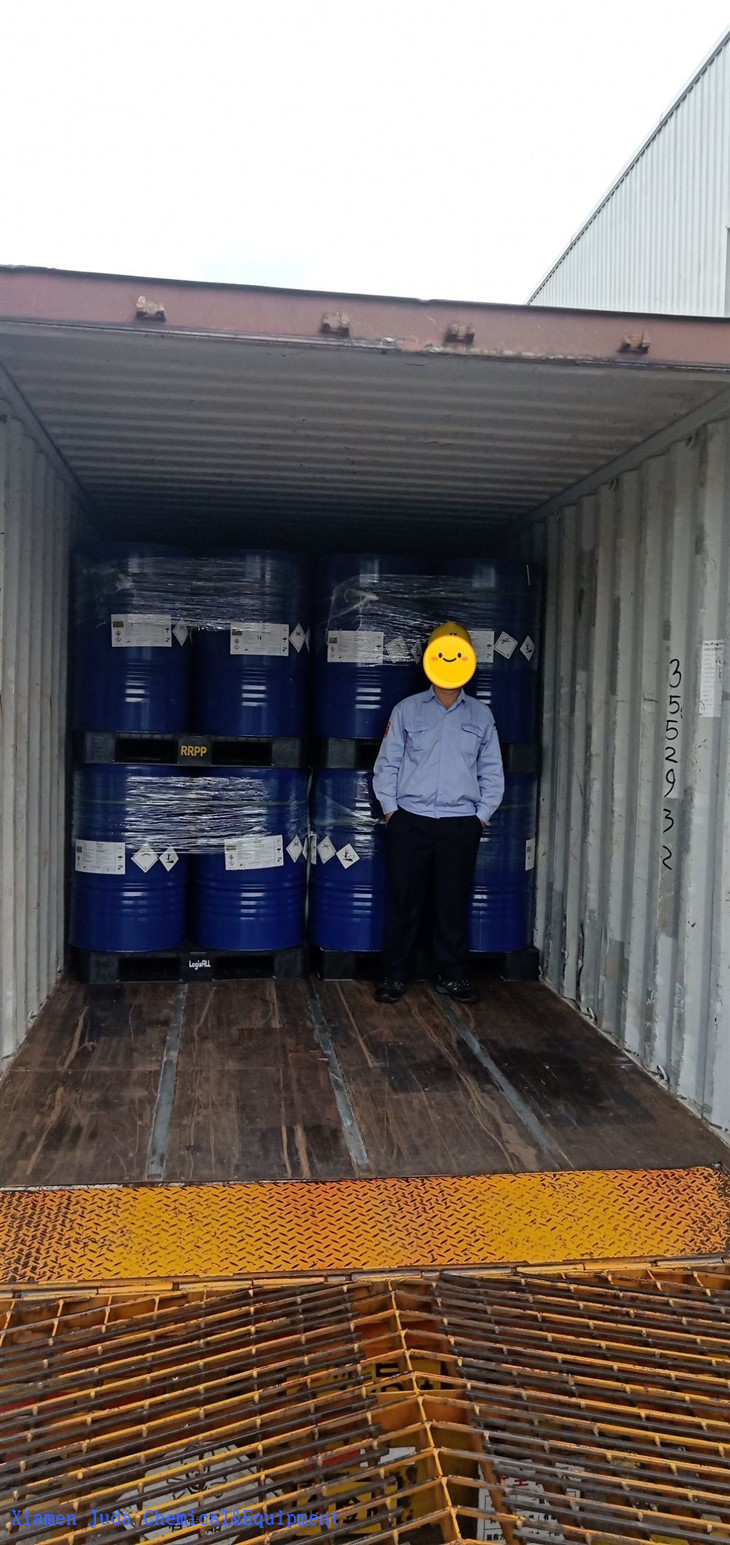 perchloroethylene dry cleaning solvent